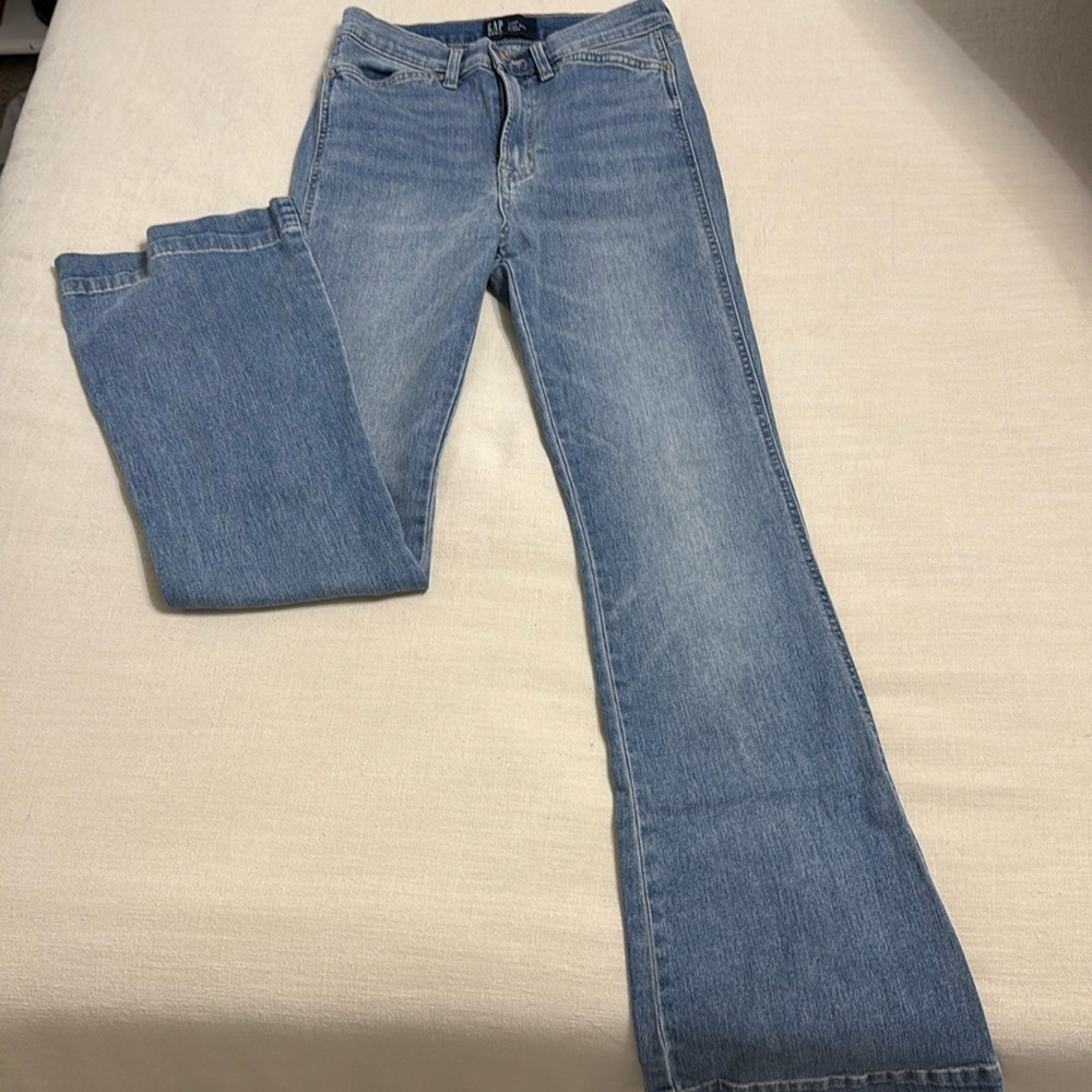 GAP High Rise Flare Jean